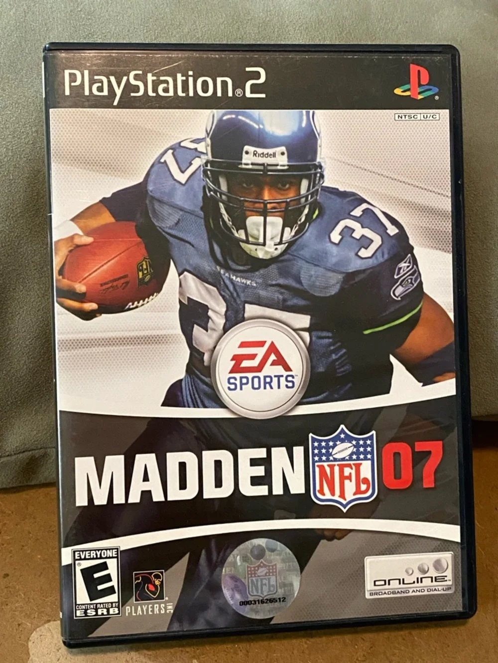 PlayStation 2 Madden NFL 07 - Blue Football Cover